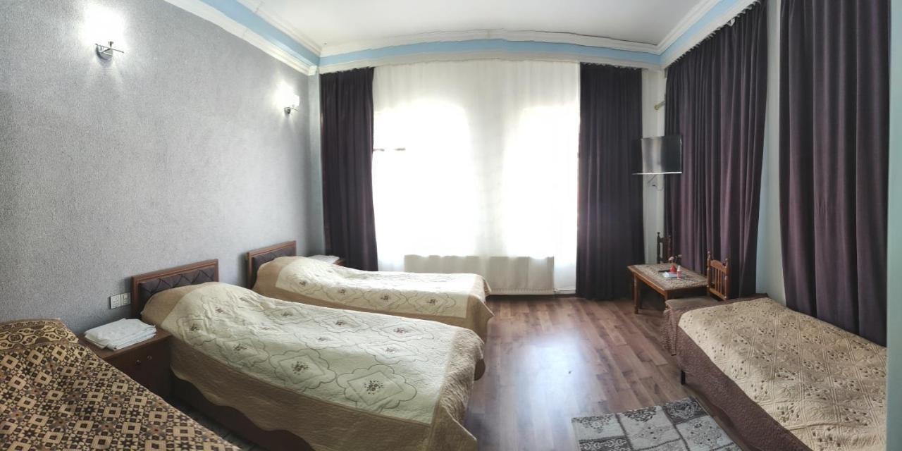 Dost Evi Motel Şǝki Eksteriør bilde