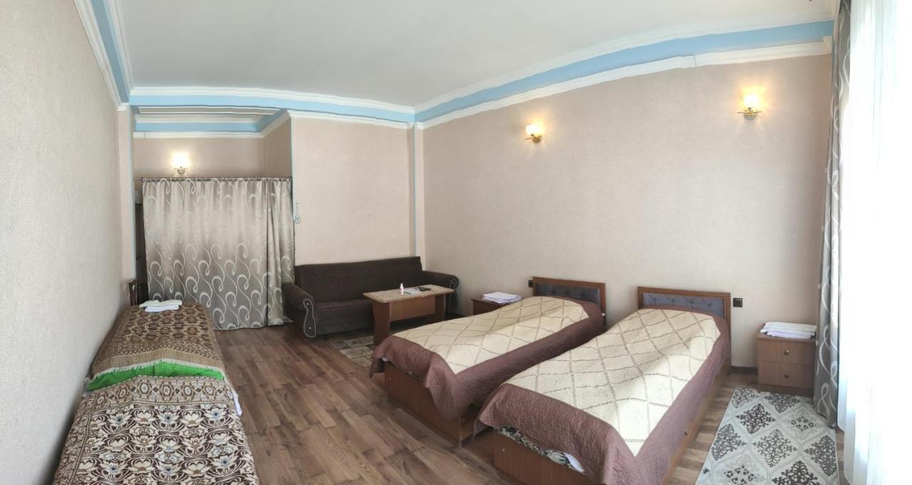 Dost Evi Motel Şǝki Eksteriør bilde