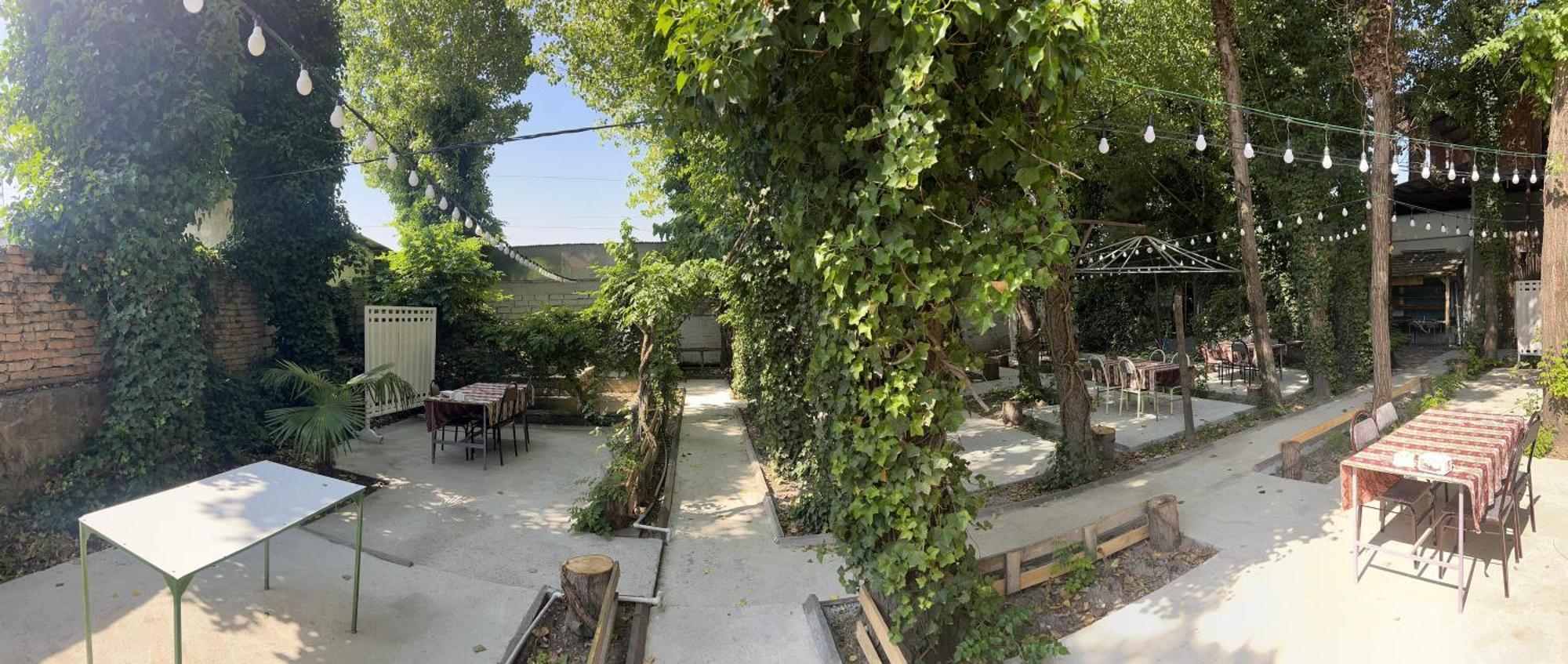 Dost Evi Motel Şǝki Eksteriør bilde